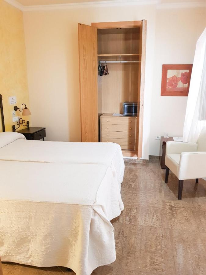 Hotel Plaza Escribano Moguer Extérieur photo